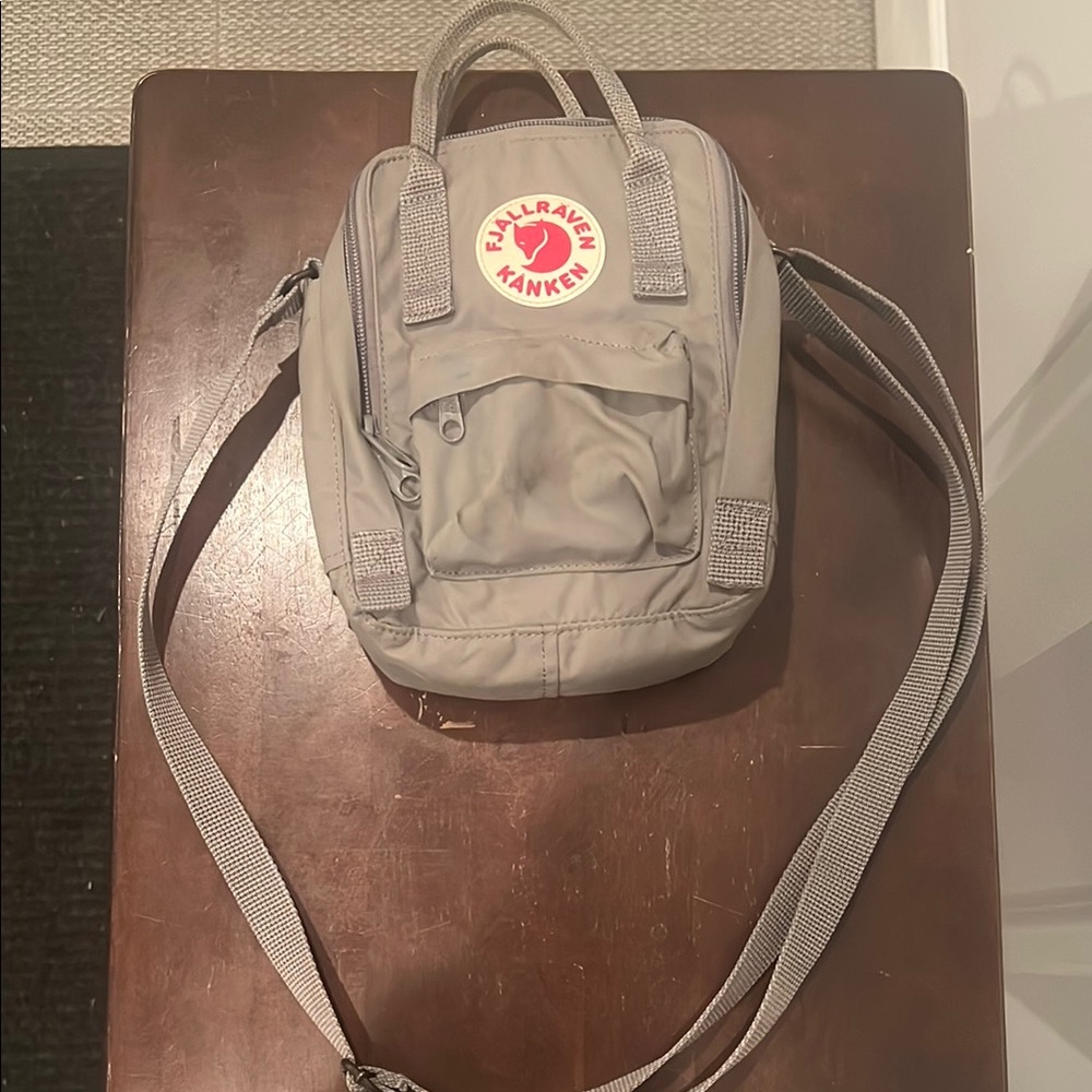 Kånken Gray Mini Backpack